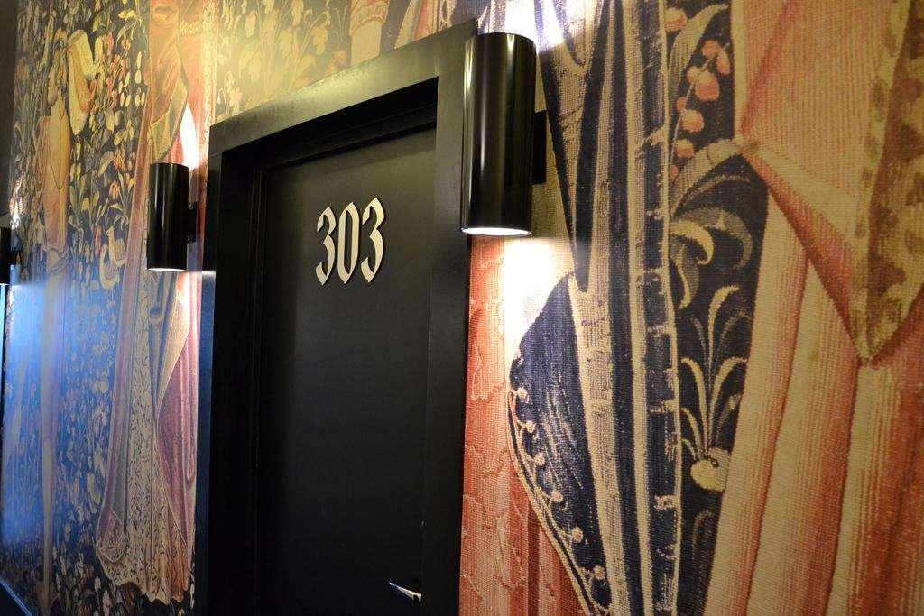 Le Cesar Hotel Προβέν Δωμάτιο φωτογραφία